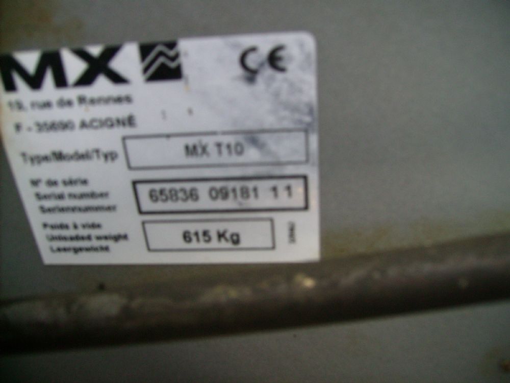 MX T10 Power Loader c/w JD 6330 Brackets